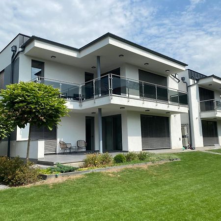 Modern Living In Будапеща Екстериор снимка