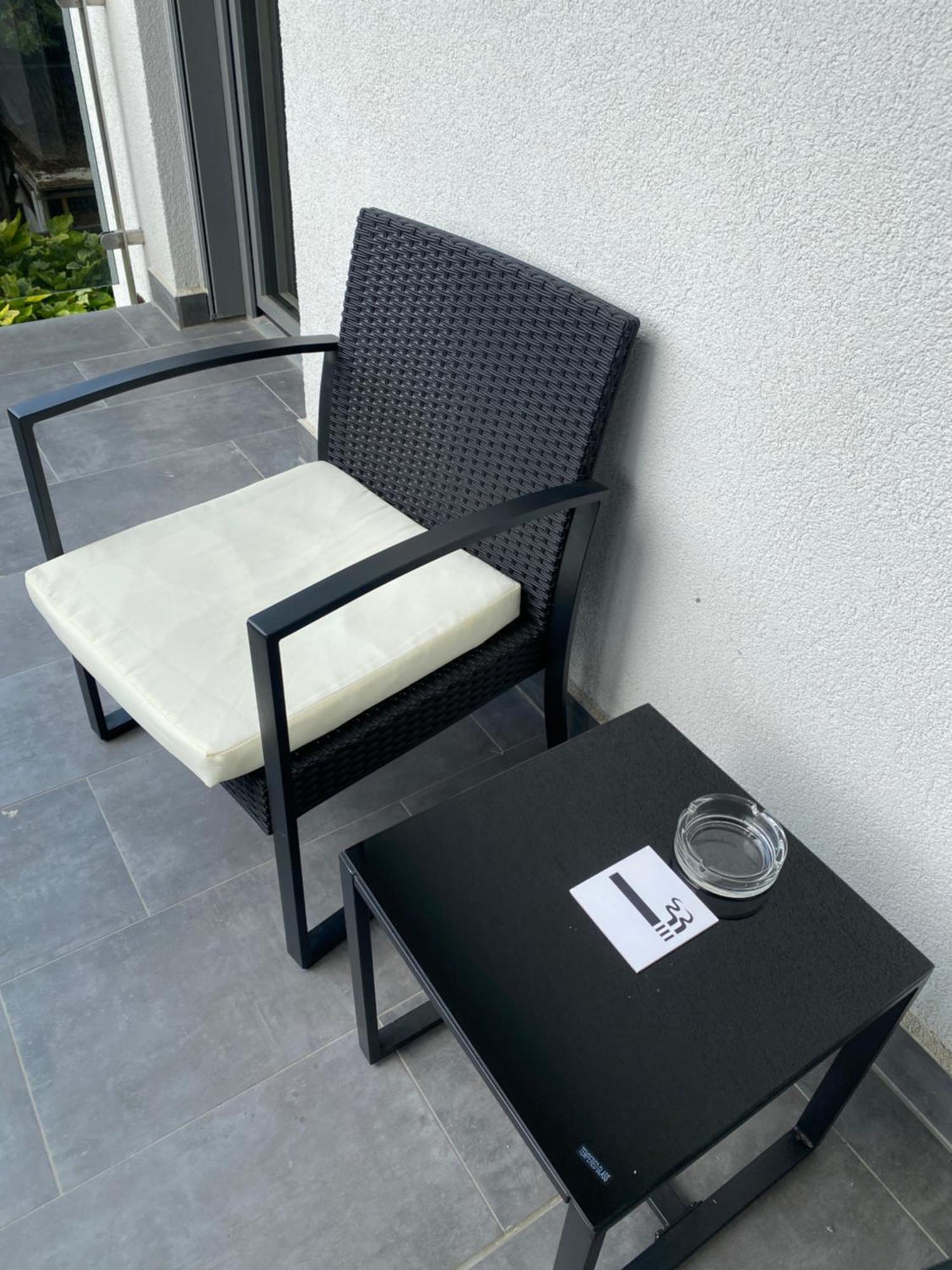 Modern Living In Будапеща Екстериор снимка